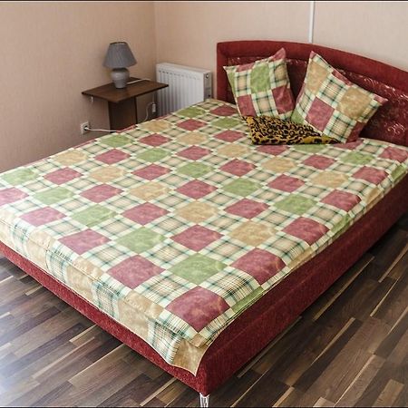 Hotel Cherkassy Tcherkassy Extérieur photo